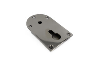 DECK PLATE FITTING AFT