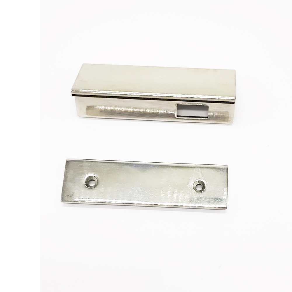 MCCOY SHOWER DOOR STRIKER PLATE